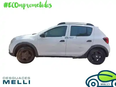 Veículo de Sucata dacia sandero stepway do ano 2001 alimentado h4b