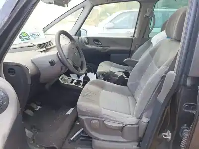 Scrapping Vehicle renault espace iv (jk0) privilege of the year 2004 powered g9t742