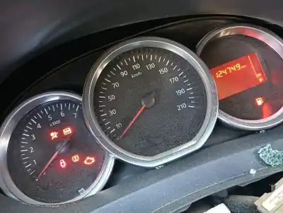 Veículo de Sucata dacia sandero stepway do ano 2019 alimentado h4b408