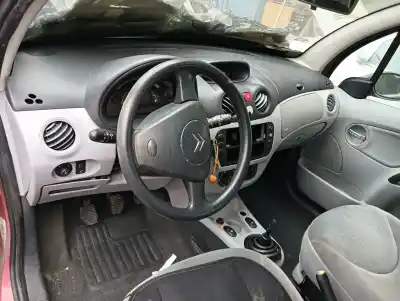 Veículo de Sucata citroen c3 1.4 hdi (68 cv) 1.4 hdi do ano 2002 alimentado 8hx