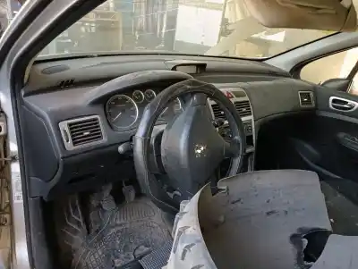 Здавання транспортного засобу peugeot 307 break / sw (s1) sw pack року 2005 потужний 9hy