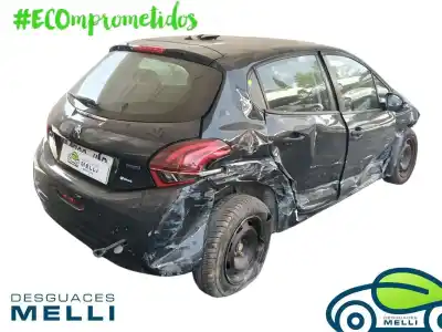 Veículo de Sucata peugeot 208 access do ano 2016 alimentado zm01
