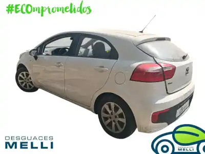 Veículo de Sucata kia rio (yb) concept do ano 2015 alimentado g4la