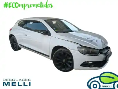 Veículo de Sucata VOLKSWAGEN SCIROCCO (137) 2.0 TDI (103kW) do ano 2001 alimentado CBDB
