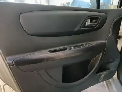 Здавання транспортного засобу citroen c4 berlina sx року 2005 потужний 9hx