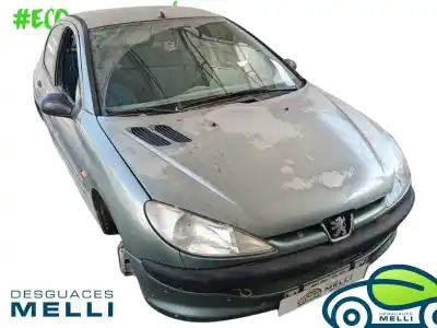 Здавання транспортного засобу peugeot 206 berlina xr року 1998 потужний hfz
