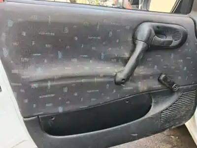 Scrapping Vehicle opel corsa b twist (e) of the year 1997 powered x12sz