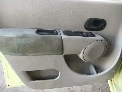 Veículo de Sucata renault modus i-music 86 cv / 63 kw do ano 2001 alimentado k9k766