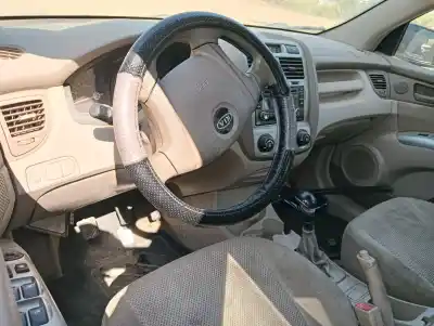 Veículo de Sucata kia sportage lx do ano 2006 alimentado g4gc