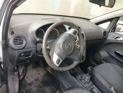 Veículo de Sucata opel corsa d essentia do ano 2012 alimentado a13dtc