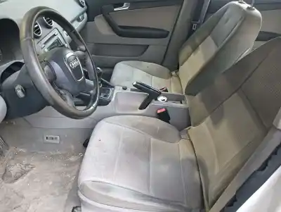 Veículo de Sucata audi a3 sportback (8p) 2.0 tdi ambiente (dpf) do ano 2001 alimentado bkd