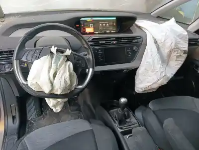 Утилизация автомобиля CITROEN C4 PICASSO/SPACETOURER Feel 12V e-THP / PureTech] года 2001 питание HN02