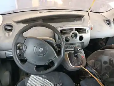 Veículo de Sucata renault scenic ii confort expression do ano 2006 alimentado k9k732