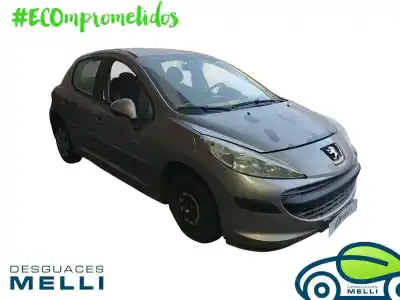 Veículo de Sucata peugeot 207 confort do ano 2001 alimentado kfv