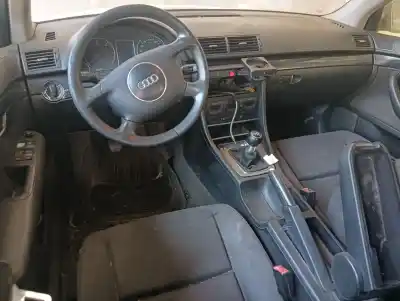 Здавання транспортного засобу audi a4 b6 (8e2) 1.9 tdi року 2002 потужний awx