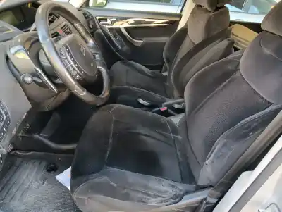 Veículo de Sucata citroen c4 picasso exclusive do ano 2008 alimentado rhj