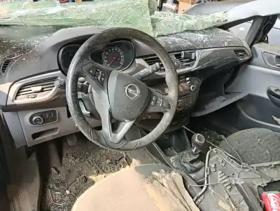 Здавання транспортного засобу OPEL CORSA E  року 2001 потужний B10XFT