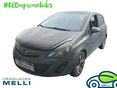 Veicolo di demolizione opel corsa d expression dell'anno 2001 alimentato a13dtc