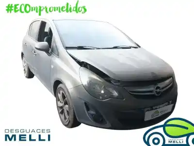 Veicolo di demolizione opel corsa d expression dell'anno 2001 alimentato a13dtc