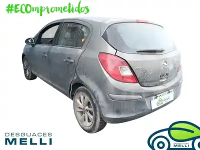 Veicolo di demolizione opel corsa d expression dell'anno 2001 alimentato a13dtc