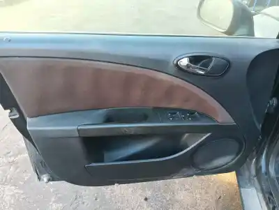 Здавання транспортного засобу seat leon (1p1) 2.0 tdi 16v року 2006 потужний bkd