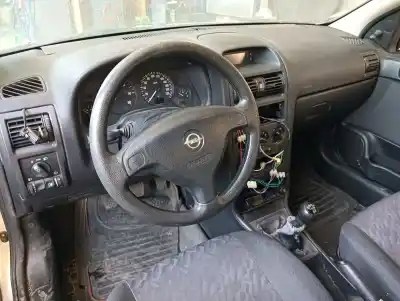 Здавання транспортного засобу opel astra g berlina club року 2002 потужний y17dt