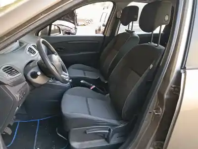 Verschrottungsfahrzeug renault scénic iii (jz0/1_) 1.6 16v (jz0u, jz1b) des jahres 2009 angetrieben k4m858
