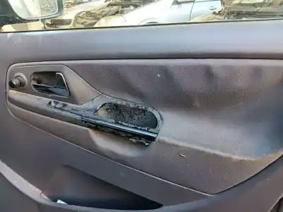 Здавання транспортного засобу seat cordoba berlina (6k2) stella року 2001 потужний aud