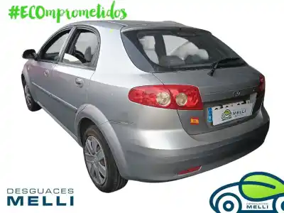Veículo de Sucata daewoo lacetti sx do ano 2004 alimentado f16d3