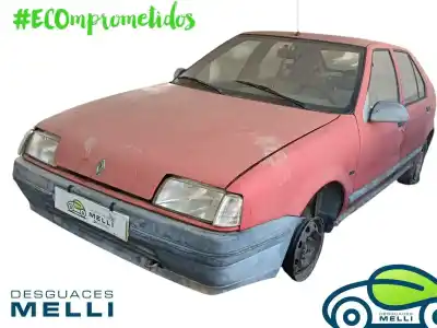 Veicolo di demolizione renault 19 hatchback (b/c53) tr dell'anno 1990 alimentato c1j