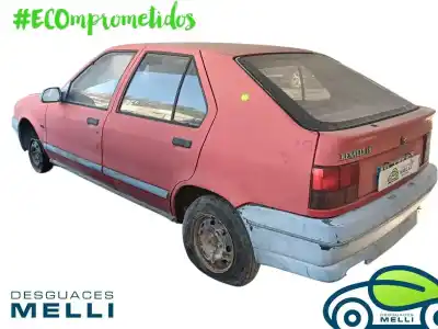 Veicolo di demolizione renault 19 hatchback (b/c53) tr dell'anno 1990 alimentato c1j