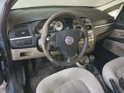 Здавання транспортного засобу fiat linea (110) dynamic року 2007 потужний 199a3000