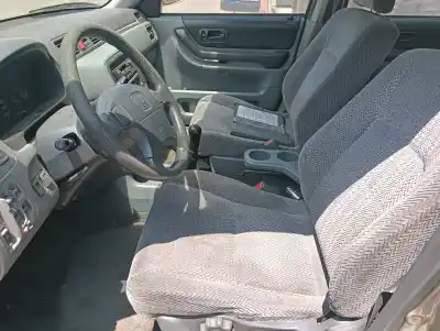 Здавання транспортного засобу honda cr-v (rd1/3) básico (rd1) року 1997 потужний b20b3