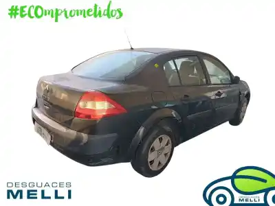 Veículo de Sucata RENAULT MEGANE II SEDÁN (LM0/1_)  do ano 2004 alimentado K9K722