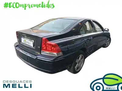 Sloopvoertuig VOLVO S60 BERLINA  van het jaar 2007 aangedreven D5244T4