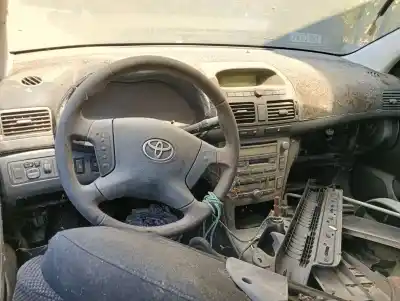 Scrapping Vehicle TOYOTA AVENSIS BERLINA (T25)  of the year 2005 powered 1CDFTV