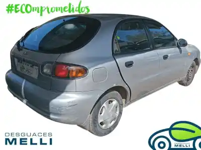 Veicolo di demolizione daewoo lanos se dell'anno 2001 alimentato a13sms