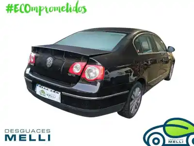 Veicolo di demolizione VOLKSWAGEN PASSAT B6 (3C2)  dell'anno 2008 alimentato BKP