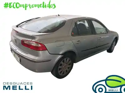 Veicolo di demolizione RENAULT LAGUNA II (BG0/1_)  dell'anno 2004 alimentato F9Q