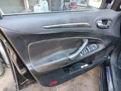 Здавання транспортного засобу ford mondeo berlina (ca2) titanium (09.2010->) 140 cv / 103 kw року 2001 потужний qxba