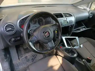 Veículo de Sucata seat leon (1p1) reference do ano 2005 alimentado bkc