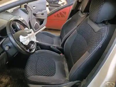 Scrapping Vehicle renault captur zen of the year 2017 powered h5f412