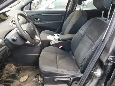 Verschrottungsfahrzeug renault scénic iii (jz0/1_) 1.9 dci (jz0j, jz1j, jz1k, jz1s) des jahres 2001 angetrieben f9q872