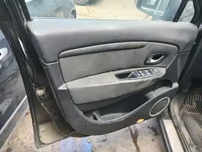 Verschrottungsfahrzeug renault scénic iii (jz0/1_) 1.9 dci (jz0j, jz1j, jz1k, jz1s) des jahres 2001 angetrieben f9q872