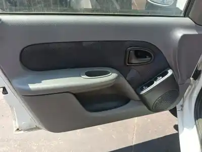 Veicolo di demolizione renault clio ii fase i (b/cbo) 1.9 d alize dell'anno 2001 alimentato f8q632