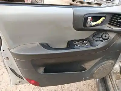 Veículo de Sucata hyundai santa fe (sm) 2.0 crdi vgt comfort do ano 2005 alimentado d4ea