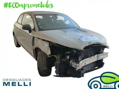 Здавання транспортного засобу audi a1 (8x) attraction року 2014 потужний cayb