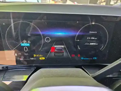 Veículo de Sucata renault austral techno 199 cv / 147 kw do ano 2001 alimentado h5f600