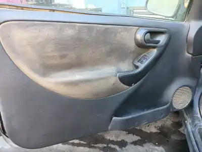 Scrapping Vehicle opel corsa c blue line of the year 2004 powered z12xe