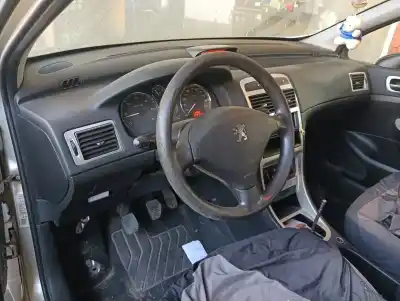 Здавання транспортного засобу peugeot 307 break/sw (s2) sw 90 cv / 66 kw року 2005 потужний 9hx